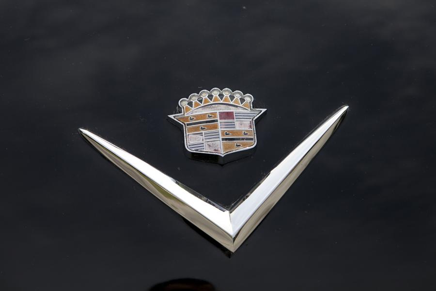  Cadillac Series 62 Convertible Coupe 1942 года  (фото 35 из 48)